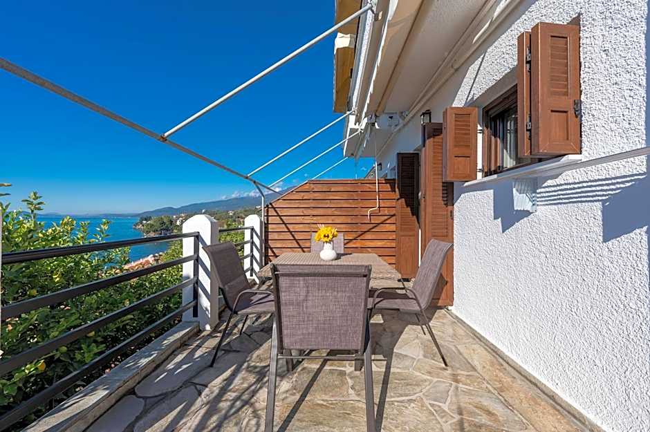 Agnanti Hotel Apartments