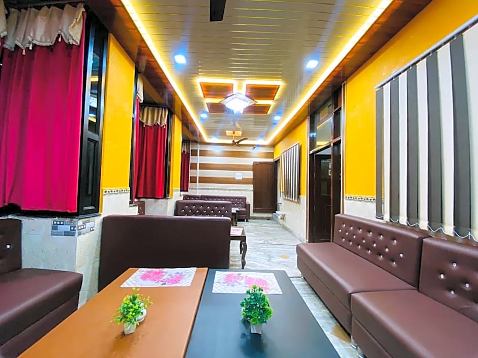 Friends Guest House and Hostel