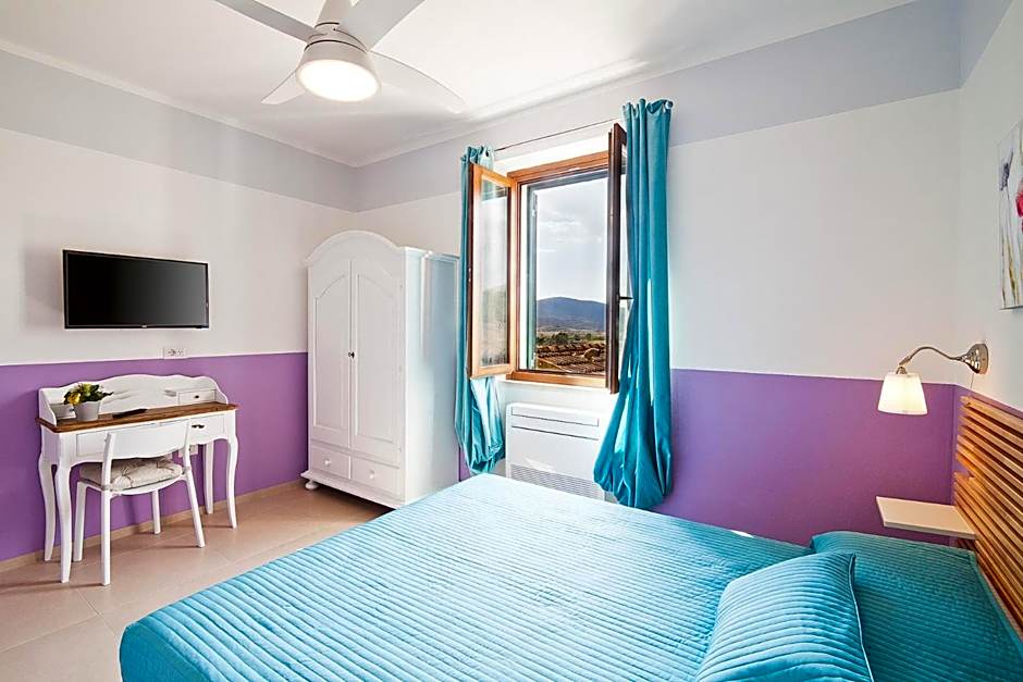 Poggiolivi Agriturismo Bio in Maremma