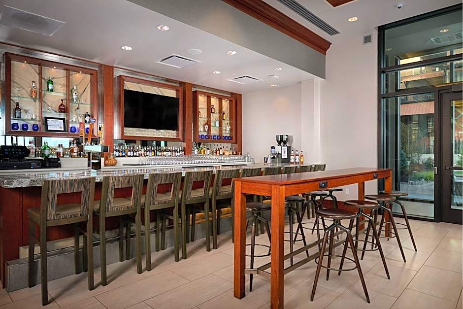 The Merrill Hotel, Muscatine, a Tribute Portfolio Hotel