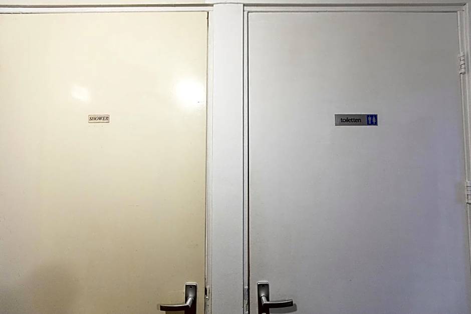 Quentin Arrive Hotel