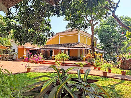 Granpas Inn - Hotel Bougainvillea