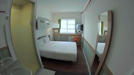 Standard Apartment with Double Bed
