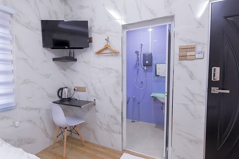 Lee Luxury Home, USM Penang