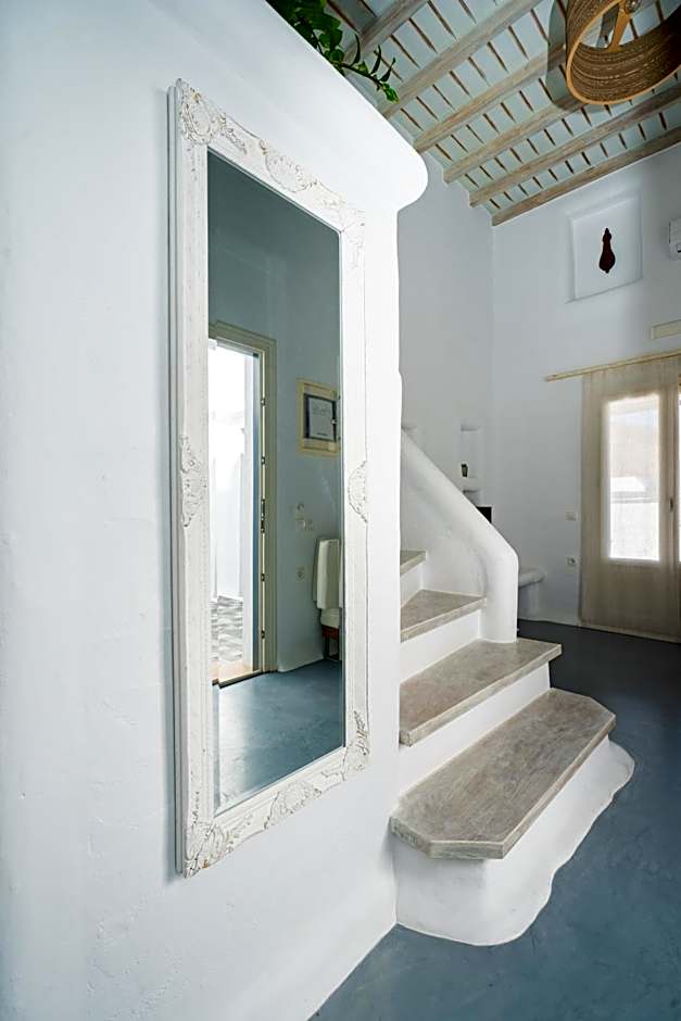 5 Traditional Suites