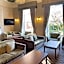 Lysses House Hotel