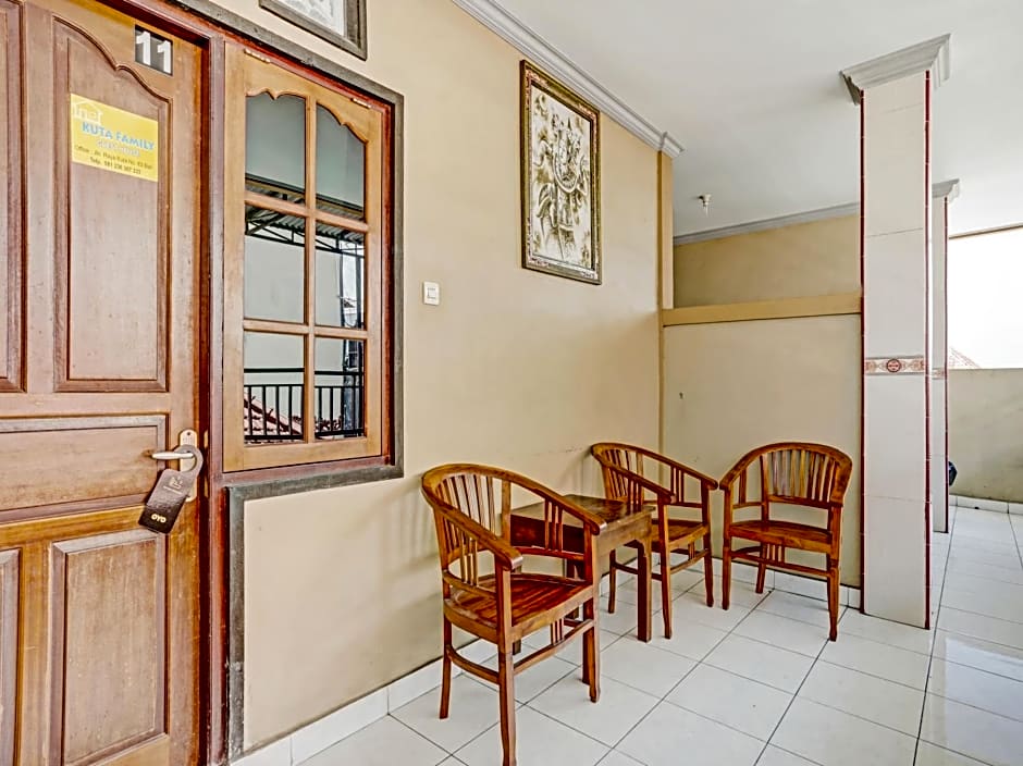OYO 90520 Kuta Family Guest House