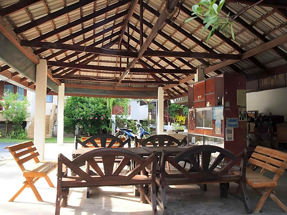 Palm Point Village