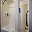 Hampton Inn By Hilton Ridgefield Park