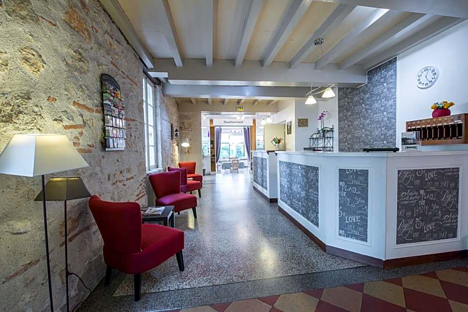 Logis Hotels - Au Colombier du Touron
