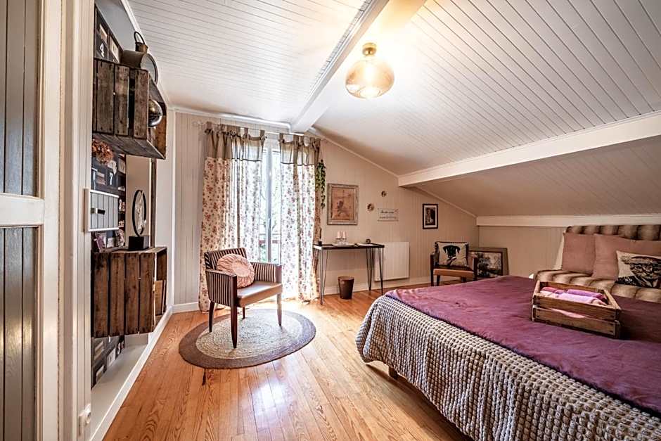Le Chalet Des Pesettes
