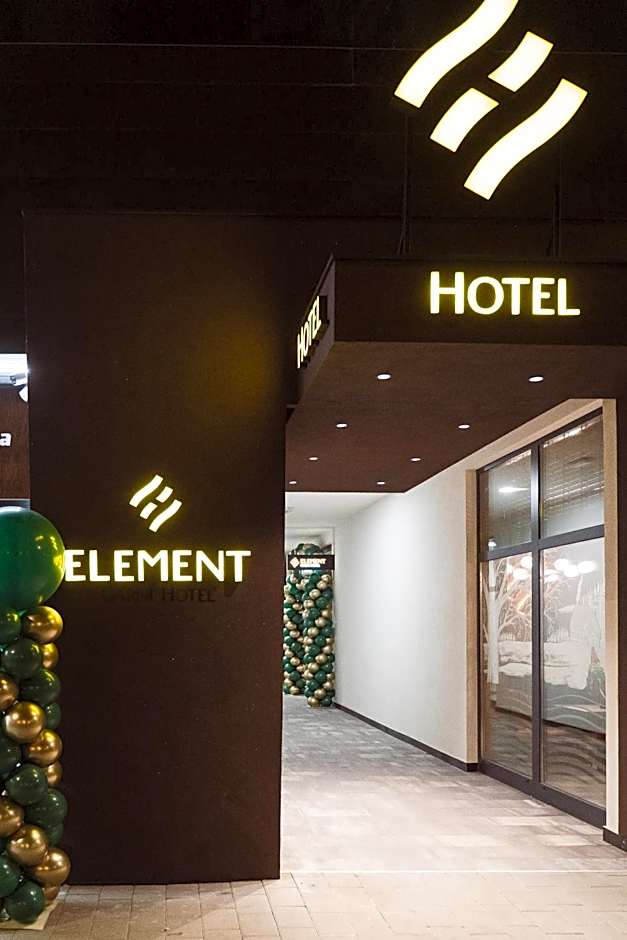 Hotel Element