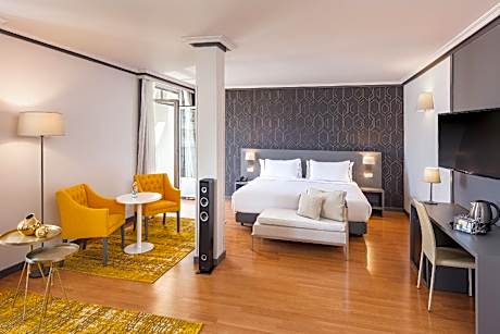 Premium Grand View Room