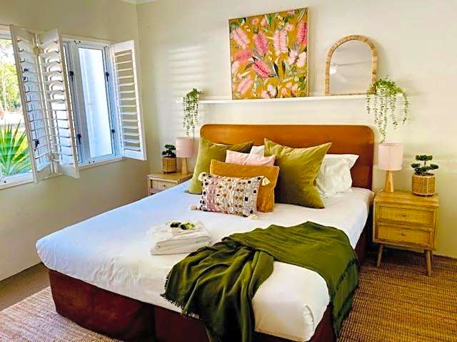 BeachView Apartments at Villa Paradiso