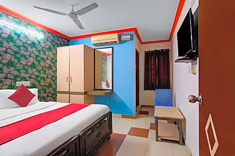 iROOMZ Hotel Silver Moon