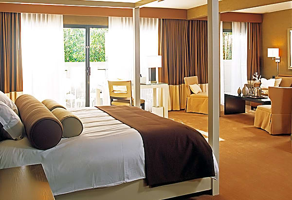 Luxe Hotel Sunset Blvd