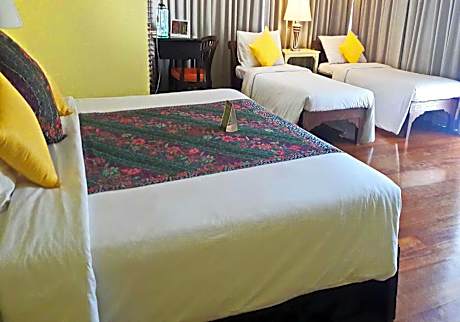 Family Room - Tessera