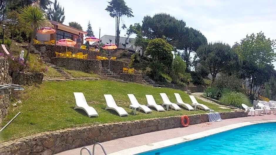 Apartamentos Turísticos Clube Vale Leão