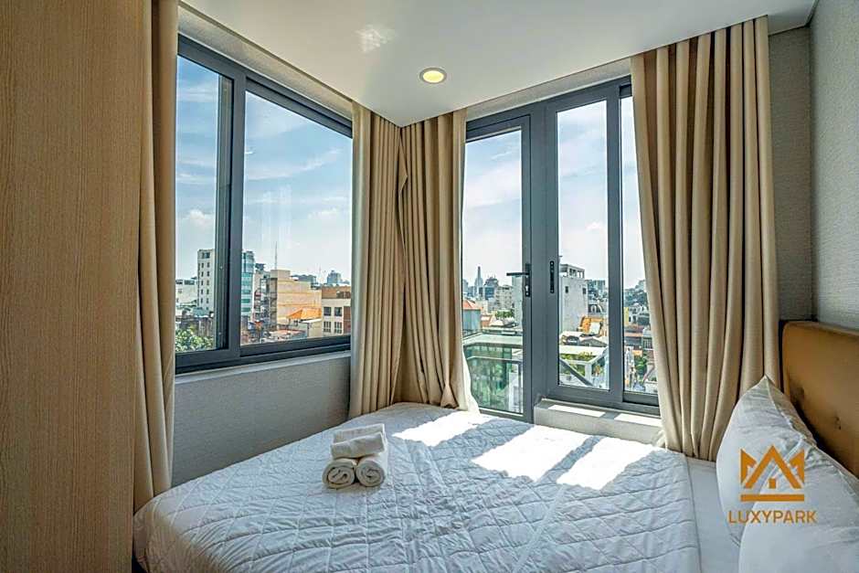 Signy House Hotel & Apartments