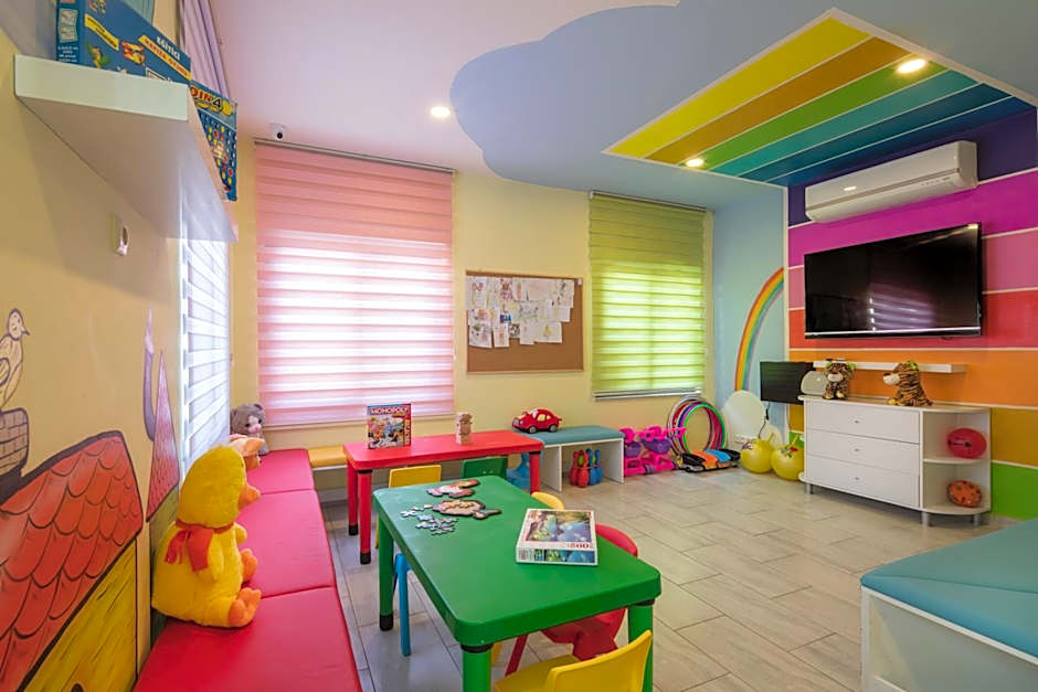 Aydinbey Queen's Palace & Spa - Ultra All Inclusive