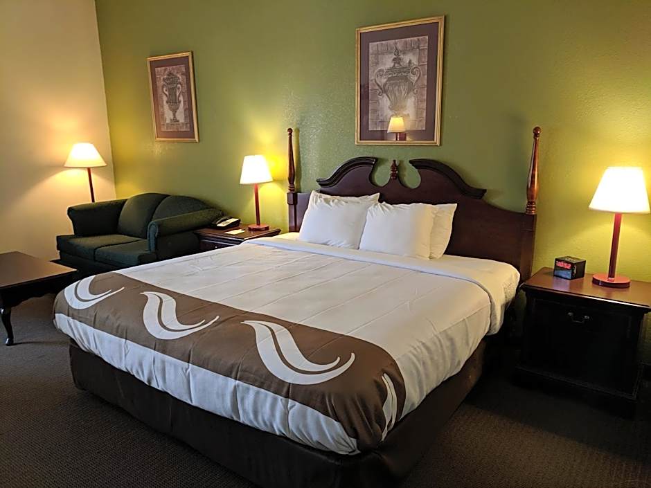 Quality Inn & Suites Thomasville I-85