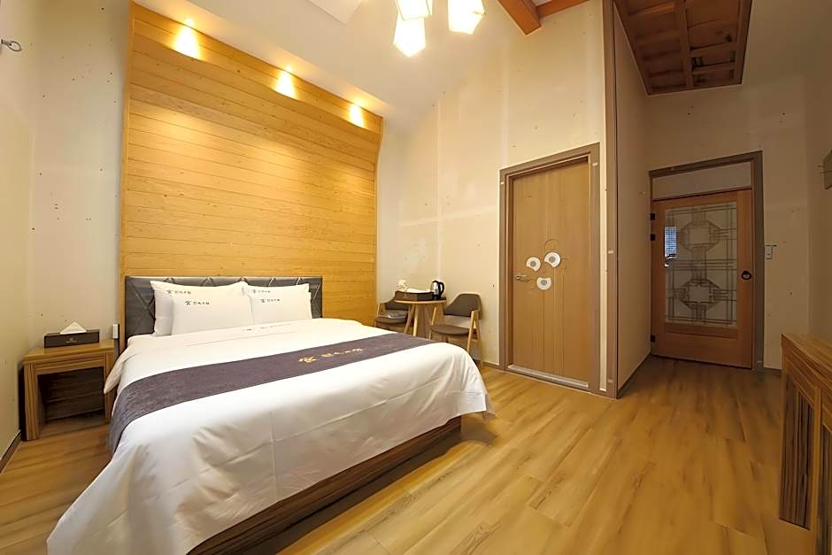 Hanok Hotel Kung
