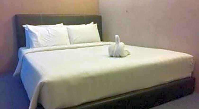 RAINFOREST Budget Stay