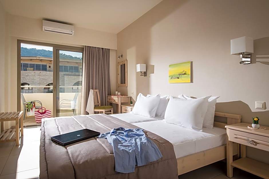 Malliotakis Beach Hotel "by Checkin"