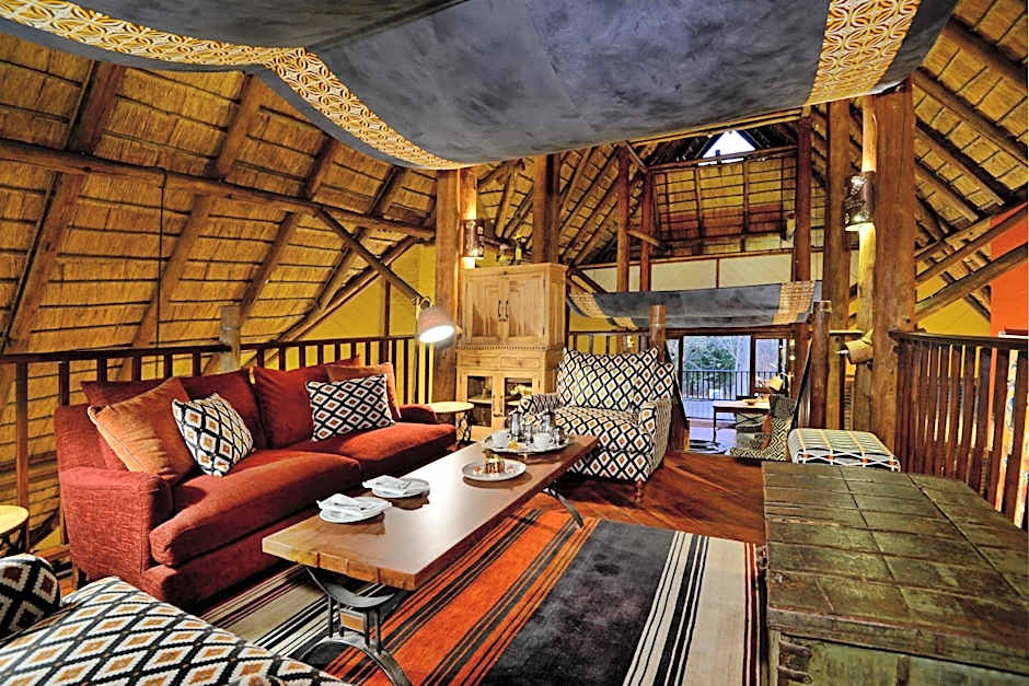 Victoria Falls Safari Lodge