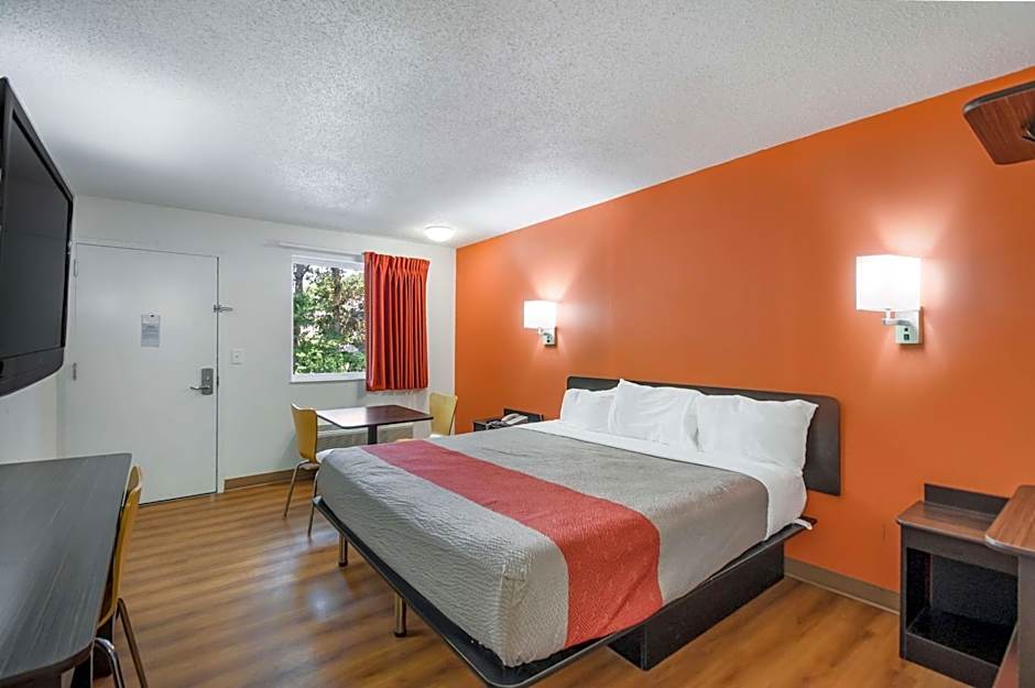 Motel 6-Odenton, MD - Fort Meade