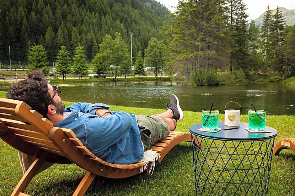 Au Charmant Petit Lac - Ecohotel Parc & Spa