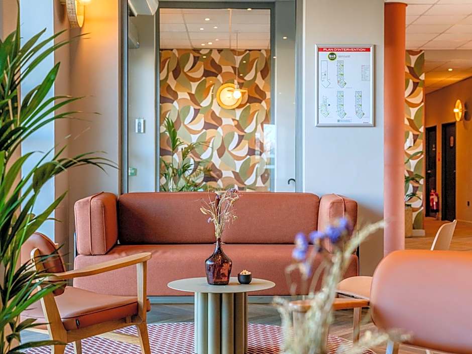 B&B HOTEL Maubeuge Gare