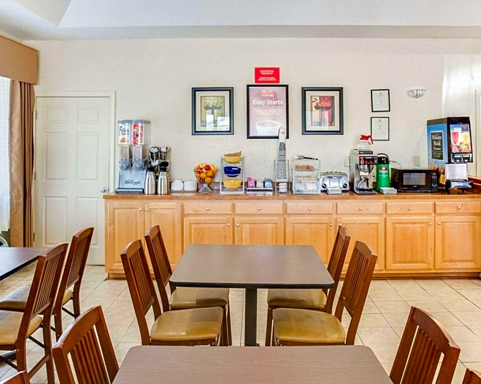 Quality Inn & Suites Suffolk West