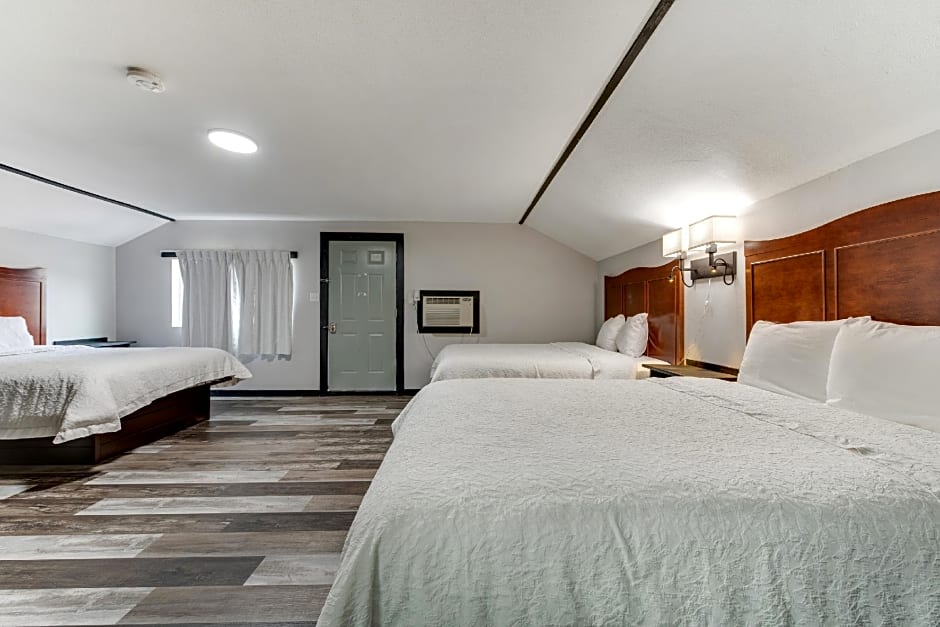 Dolores Mountain Inn