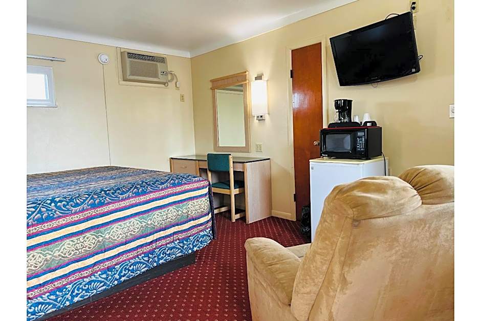 Budget Inn By OYO Toledo Perrysburg I-280