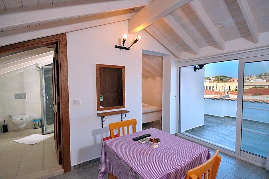 Brothers Cesme Boutique Hotel