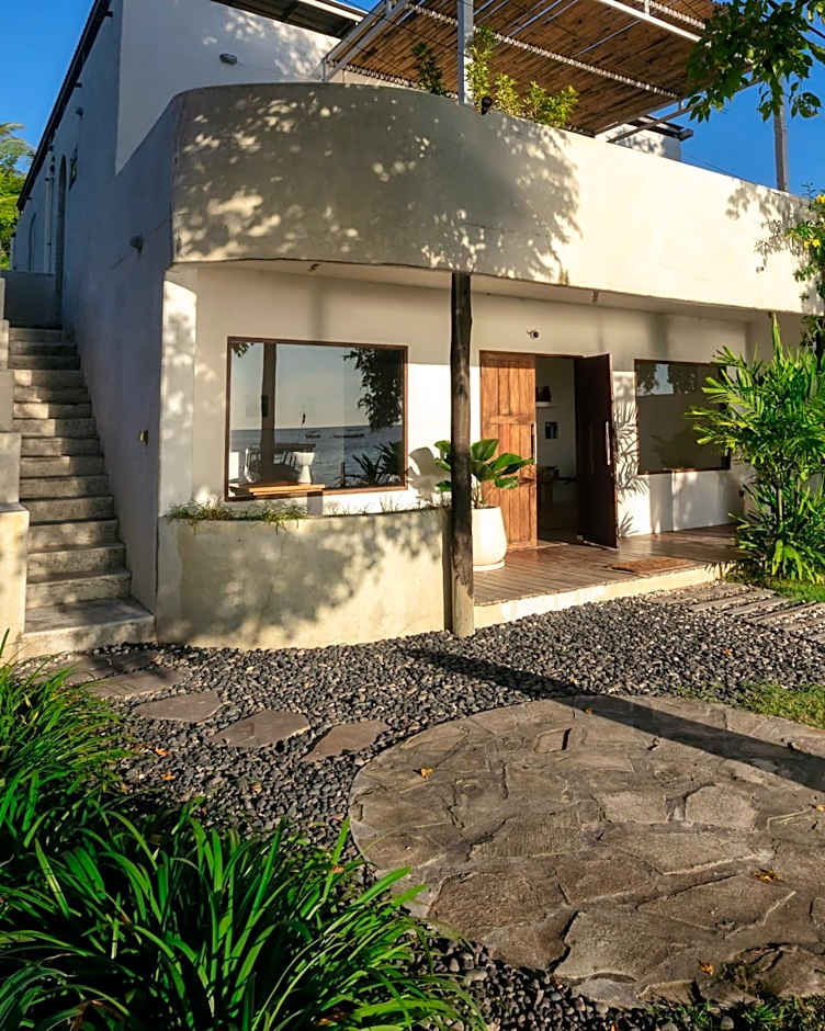 Cabana - Boutique Beachfront Accommodation