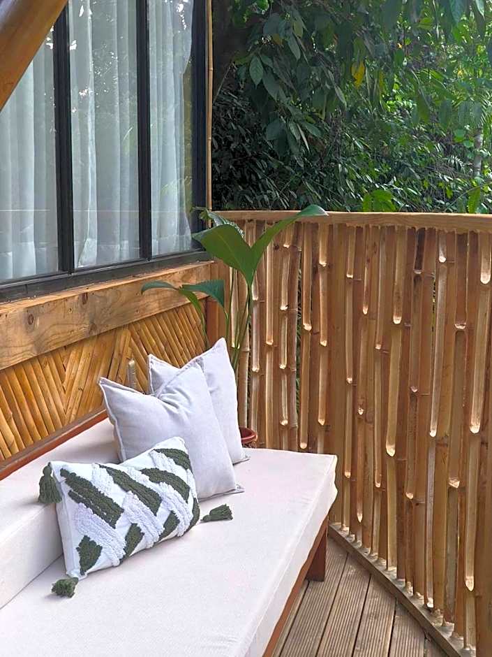 Treehouse de Valentine