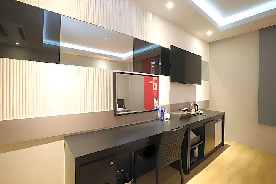 Gimpo Pentastar Hotel