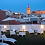 Suites Sevilla Plaza