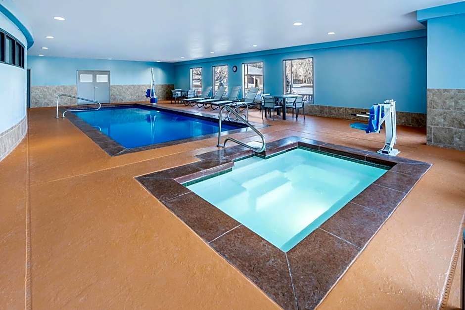 Holiday Inn Express Hotel & Suites Lander By IHG