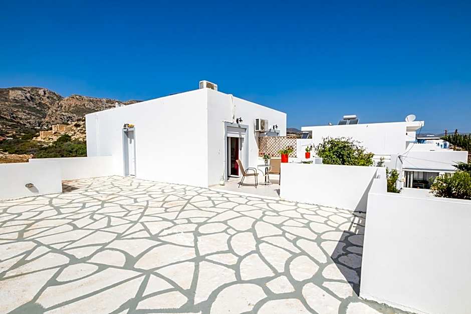 Perama Hotel, Karpathos