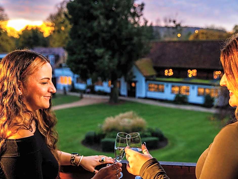 Sunday Box Hill Burford Bridge Hotel