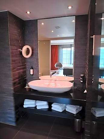 Business Suite