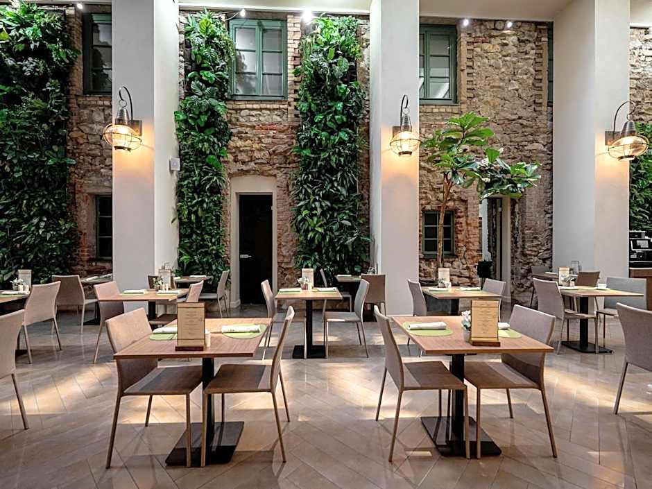 Pullman Riga Old Town