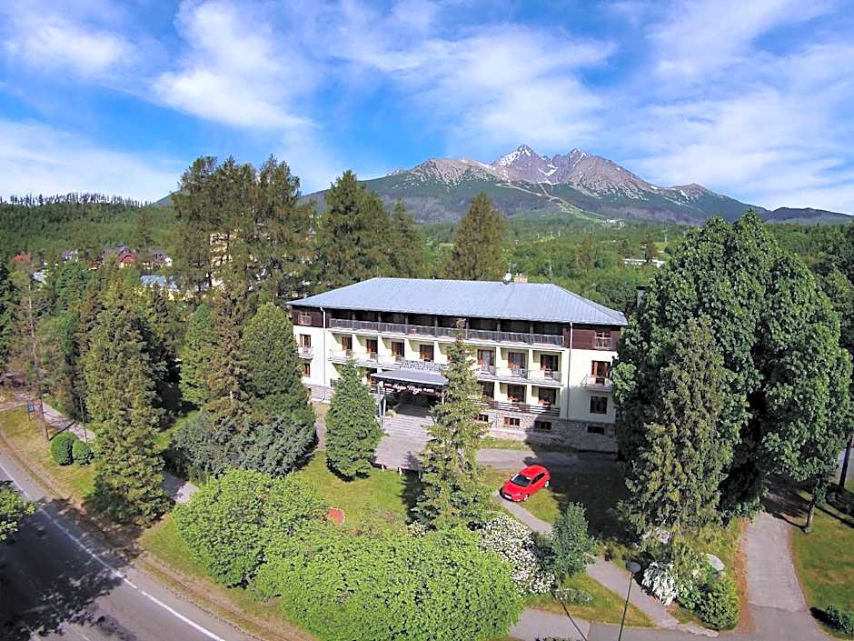 APLEND Hotel Lujza Major - Tatry Card v cene