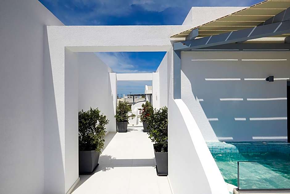 Amara Suites Santorini