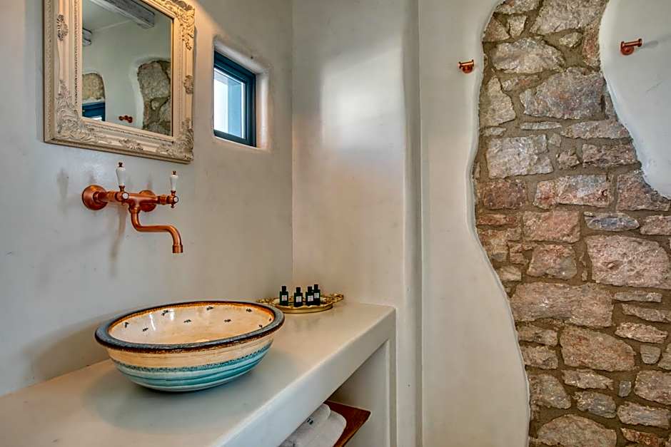 Blue Pearls-Adults Only Luxury Suites