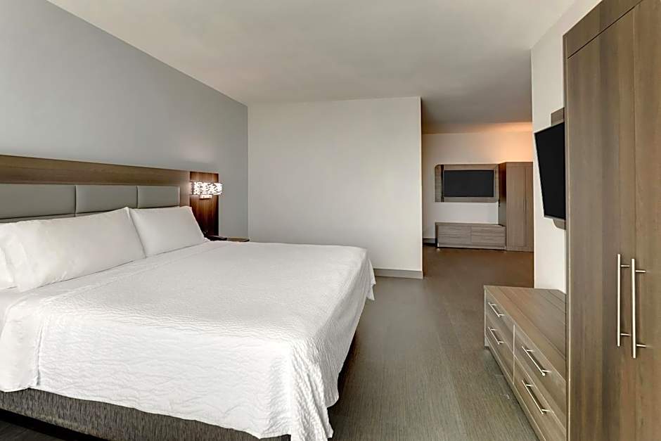 Holiday Inn Express Hotel & Suites Richmond By IHG