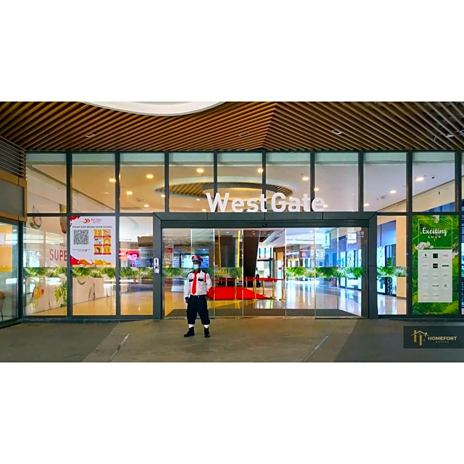 R&F PRINCESS COVE BY HOMEFORT SUITES